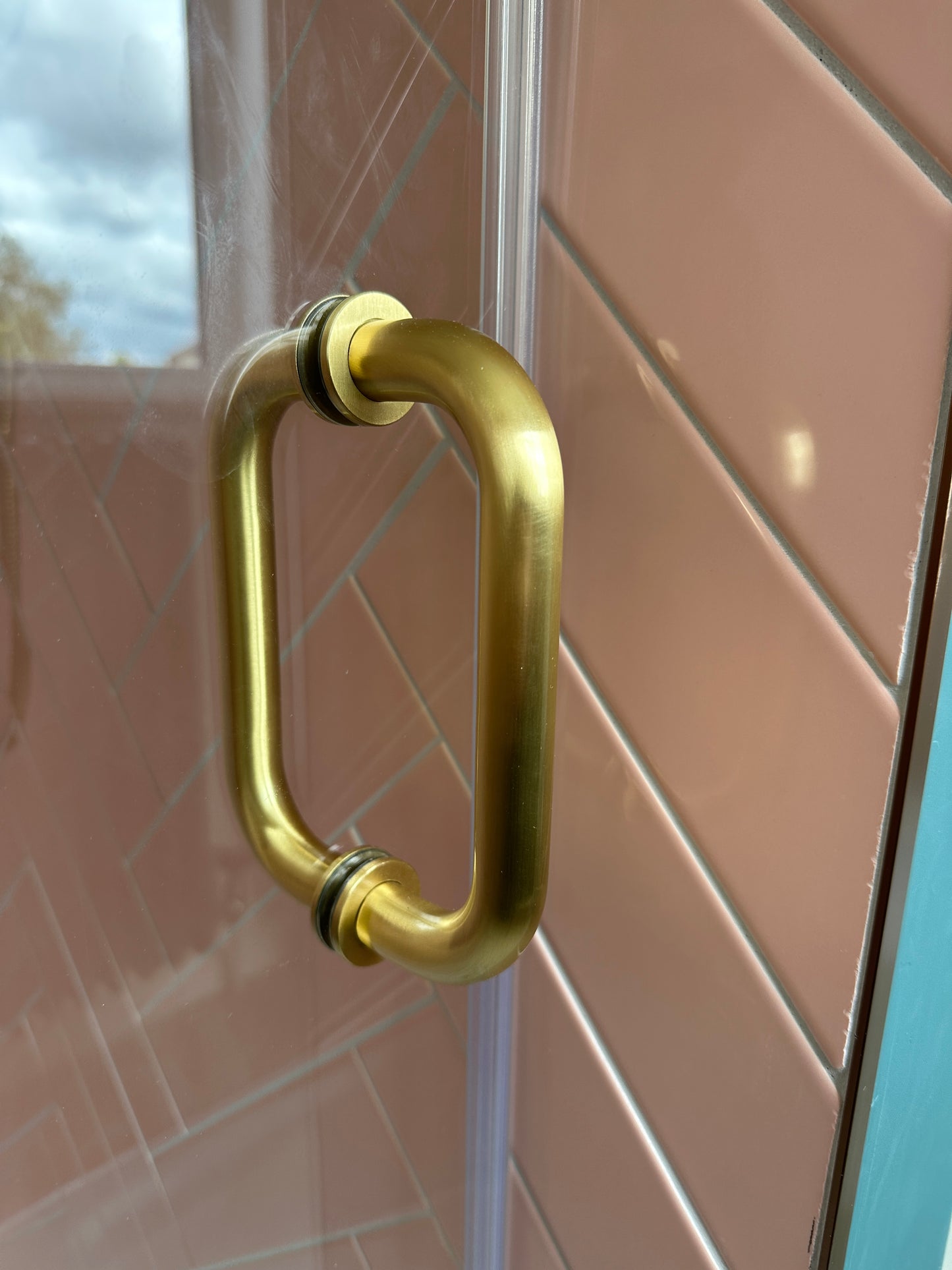 6" Back to Back Pull Handle with Washers SATIN BRASS