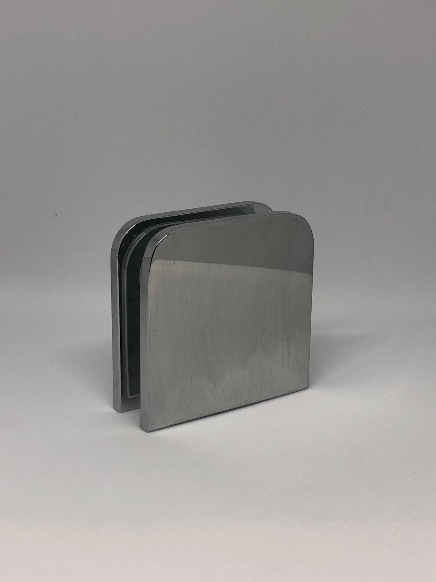 Chrome Traditional Style Fixed Panel U Clamp - Hole in Glass - 8mm to 12mm Glass