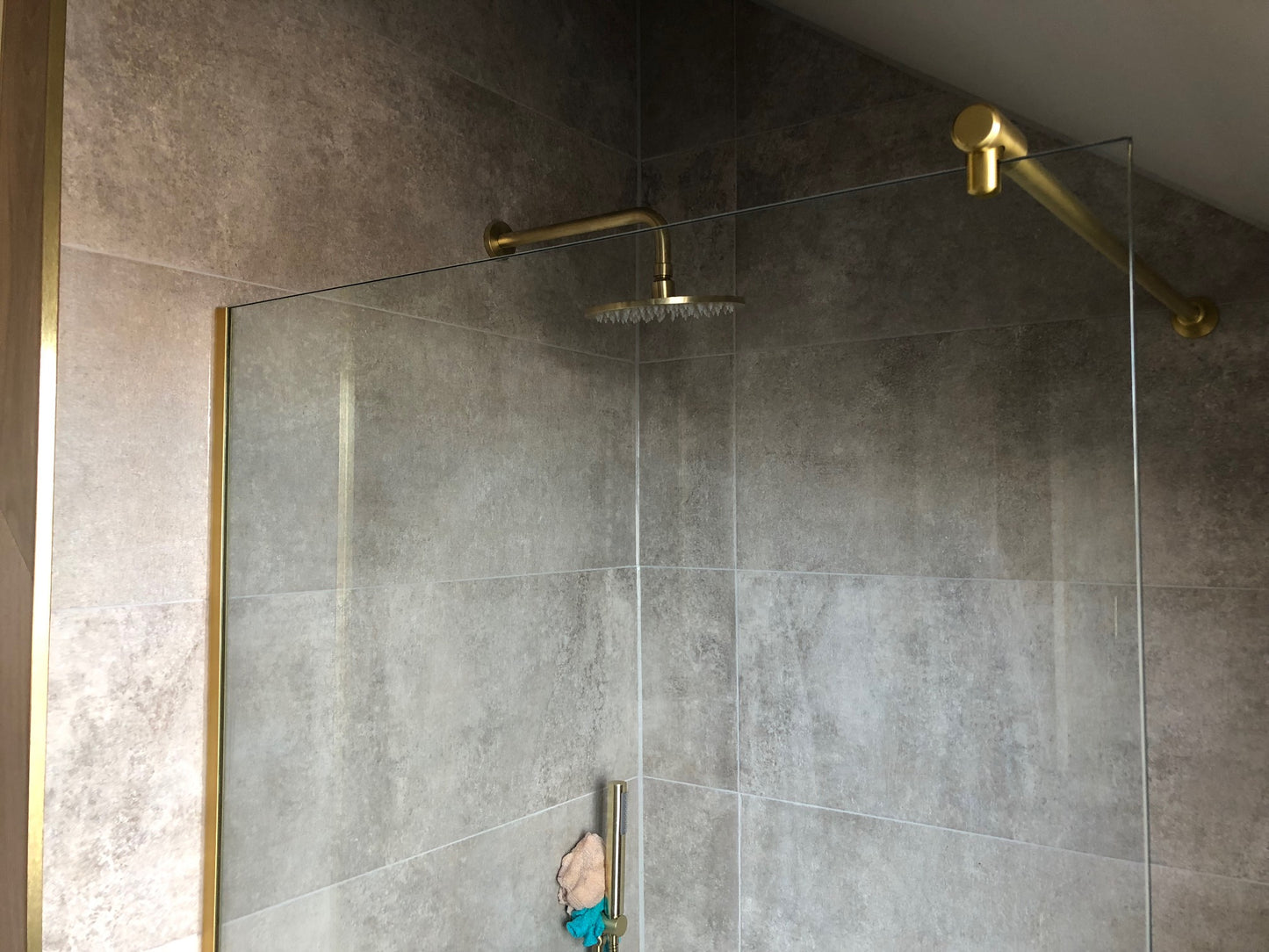 12mm U Channel - 2.41m - Satin Brass - Suitable for all 12mm Glass Shower Panels, Screens and Bespoke Glass Shower Enclosures
