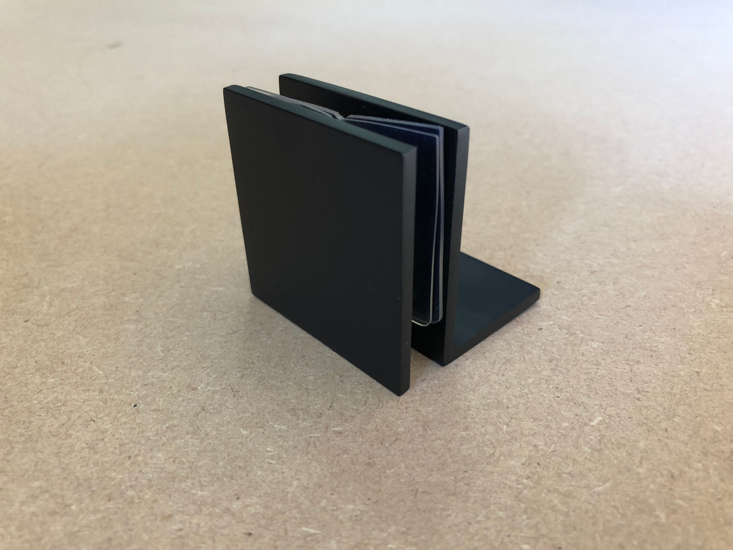 Square Clamp With Small Leg MATTE BLACK