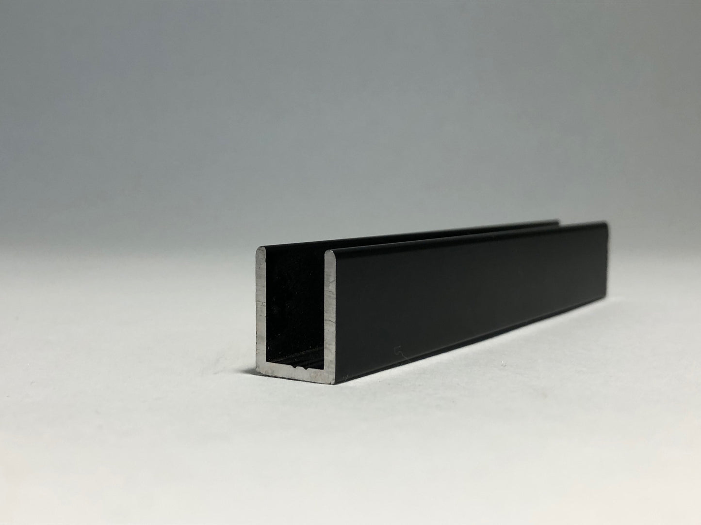 10mm U Channel - 3.66m - Matte Black - Suitable for all 10mm Glass Shower Panels, Screens and Bespoke Glass Shower Enclosures