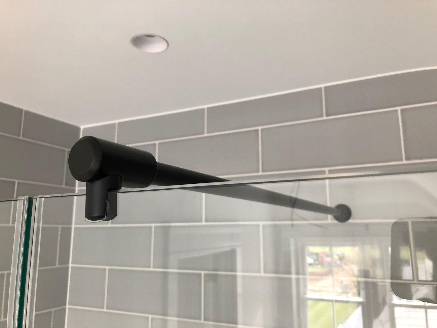 Matte Black Wall to Glass Support Bar - 1 Metre - For 10mm & 12mm Glass Shower Screens